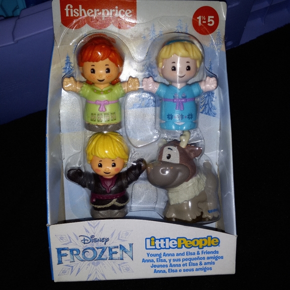 Little People Disney Frozen Elsa's Ice Palace - Picture 3 of 9